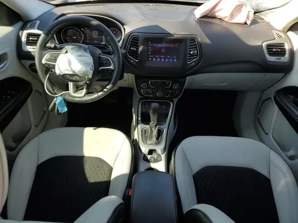 3C4NJCBB9KT636408 2019 JEEP COMPASS - Image 8