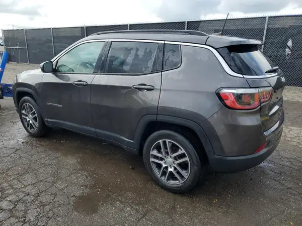 3C4NJCBB9KT649675 2019 JEEP COMPASS - Image 2