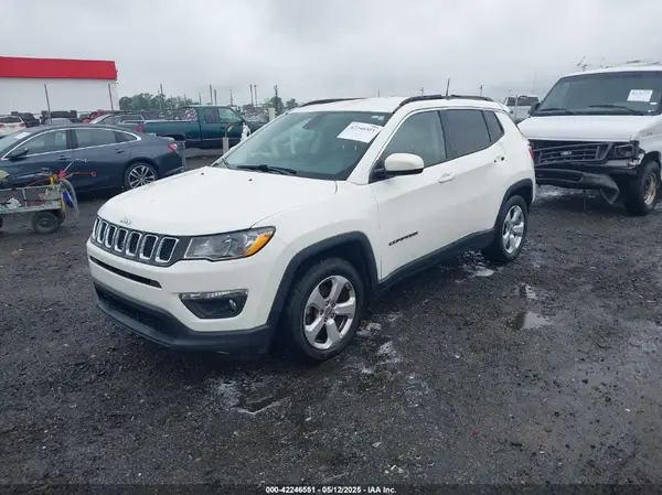 3C4NJCBB9KT652222 2019 JEEP COMPASS - Image 2