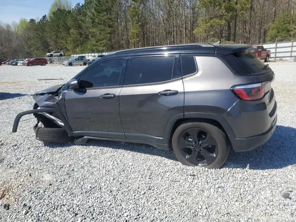 3C4NJCBB9KT667612 2019 JEEP COMPASS - Image 2