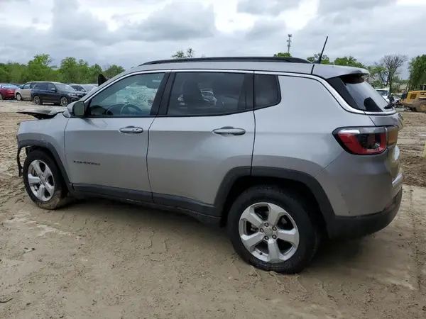 3C4NJCBB9KT699329 2019 JEEP COMPASS - Image 2
