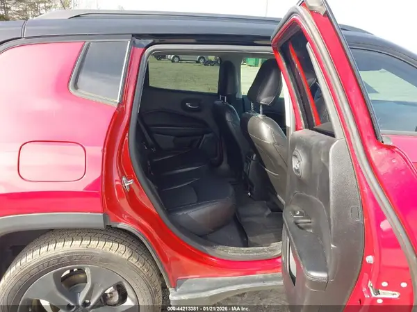 3C4NJCBB9KT726402 2019 JEEP COMPASS - Image 8