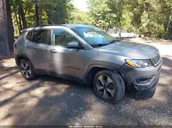 3C4NJCBB9KT727307 2019 JEEP COMPASS