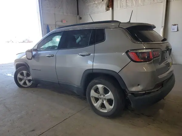 3C4NJCBB9KT742454 2019 JEEP COMPASS - Image 2