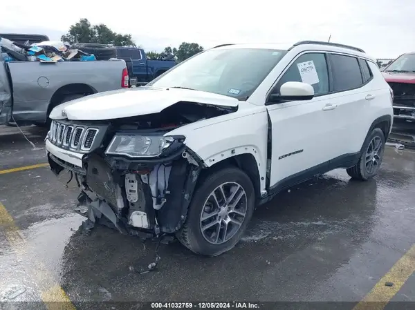 3C4NJCBB9KT782422 2019 JEEP COMPASS - Image 2