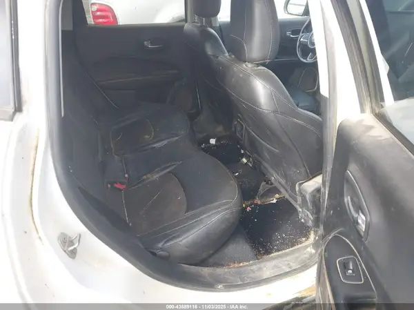 3C4NJCBB9KT802894 2019 JEEP COMPASS - Image 8