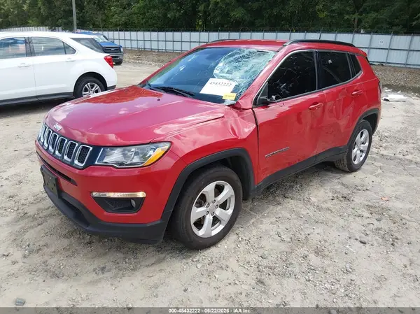 3C4NJCBB9KT819856 2019 JEEP COMPASS - Image 2