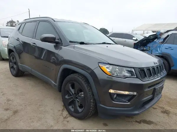 3C4NJCBB9KT833210 2019 JEEP COMPASS - Image 1