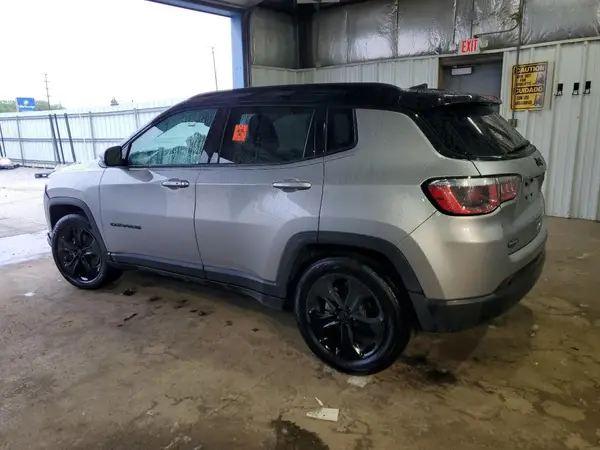 3C4NJCBB9KT844403 2019 JEEP COMPASS - Image 2