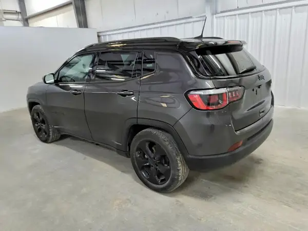 3C4NJCBB9LT118025 2020 JEEP COMPASS - Image 2