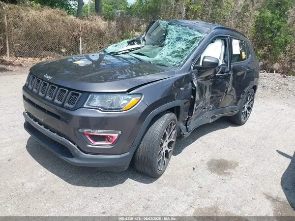 3C4NJCBB9LT162087 2020 JEEP COMPASS - Image 2