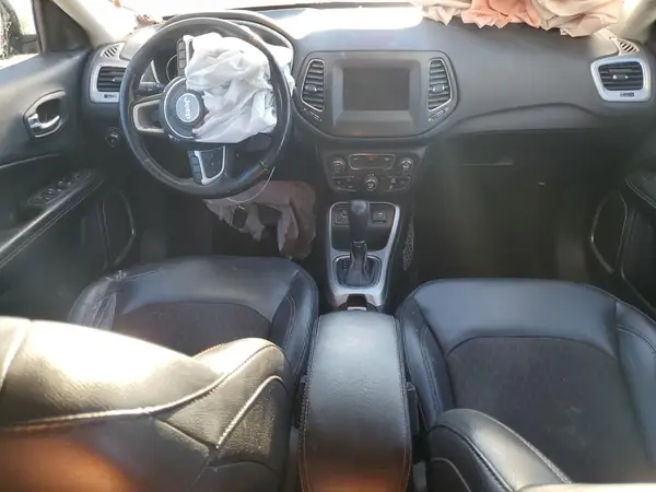 3C4NJCBB9LT205777 2020 JEEP COMPASS - Image 8