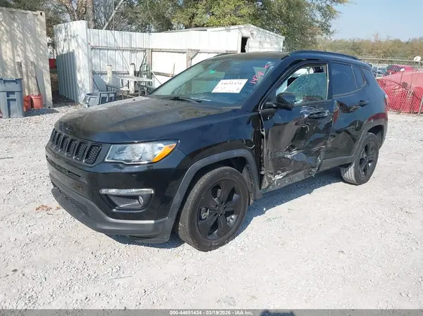3C4NJCBB9LT211532 2020 JEEP COMPASS - Image 2