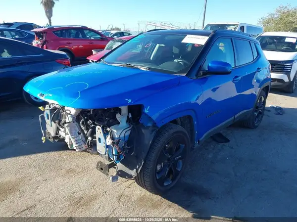 3C4NJCBB9LT236432 2020 JEEP COMPASS - Image 2