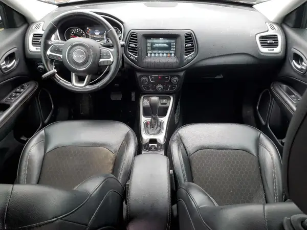 3C4NJCBB9LT253263 2020 JEEP COMPASS - Image 8
