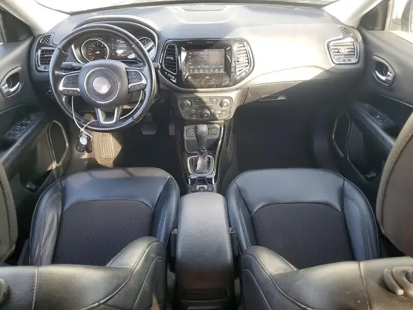 3C4NJCBB9LT257796 2020 JEEP COMPASS - Image 8