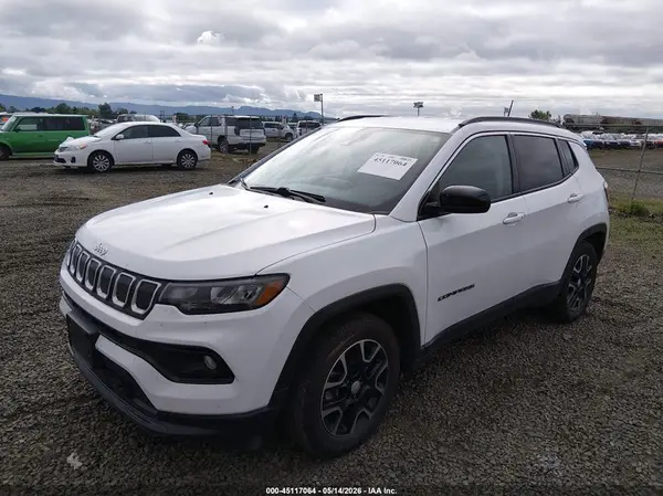 3C4NJCBB9NT120215 2022 JEEP COMPASS - Image 2