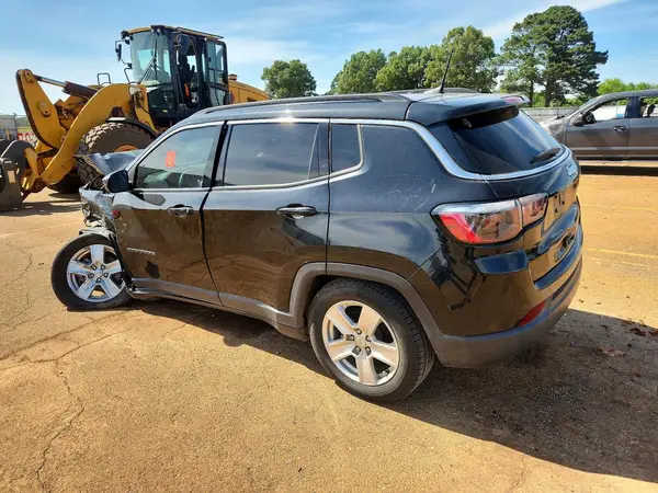 3C4NJCBB9NT137158 2022 JEEP COMPASS - Image 2