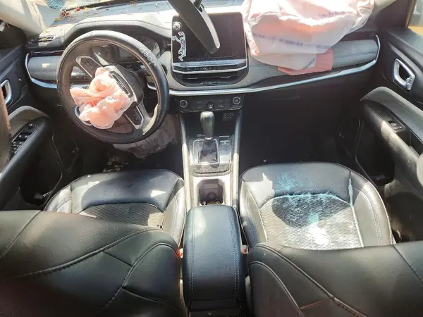 3C4NJCBB9NT137158 2022 JEEP COMPASS - Image 8
