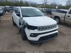 3C4NJCBB9NT137922 2022 JEEP COMPASS