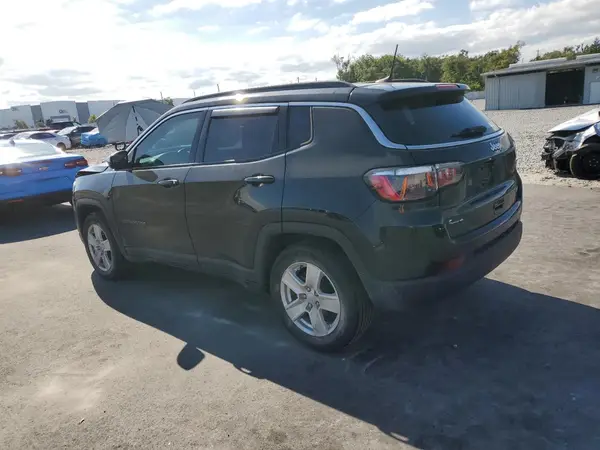 3C4NJCBB9NT155725 2022 JEEP COMPASS - Image 2