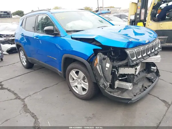 3C4NJCBB9NT155966 2022 JEEP COMPASS - Image 1