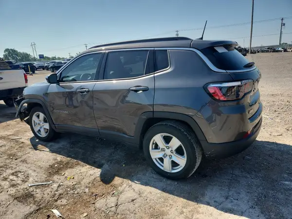 3C4NJCBB9NT166367 2022 JEEP COMPASS - Image 2