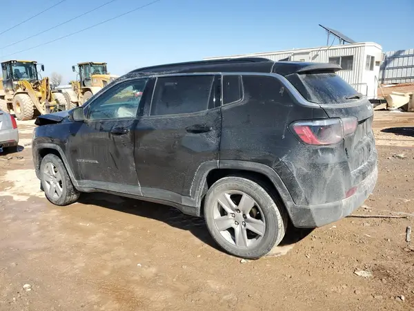 3C4NJCBB9NT187560 2022 JEEP COMPASS - Image 2