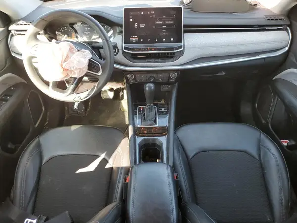 3C4NJCBB9NT187560 2022 JEEP COMPASS - Image 8