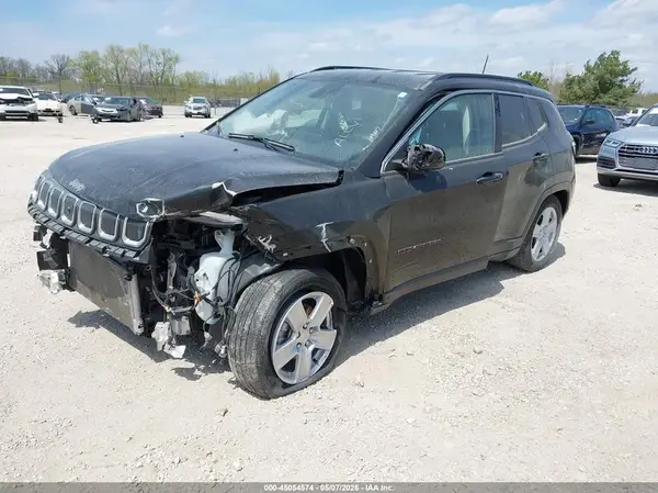 3C4NJCBB9NT189227 2022 JEEP COMPASS - Image 2