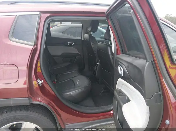 3C4NJCBB9NT189261 2022 JEEP COMPASS - Image 8