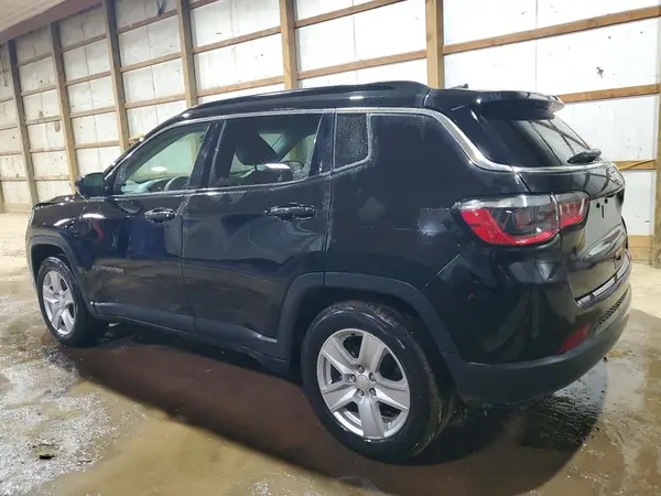 3C4NJCBB9NT218287 2022 JEEP COMPASS - Image 2