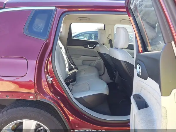 3C4NJCBB9NT218290 2022 JEEP COMPASS - Image 8
