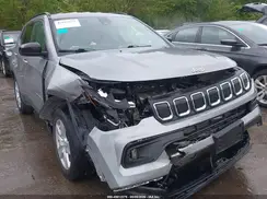 3C4NJCBB9NT235171 2022 JEEP COMPASS