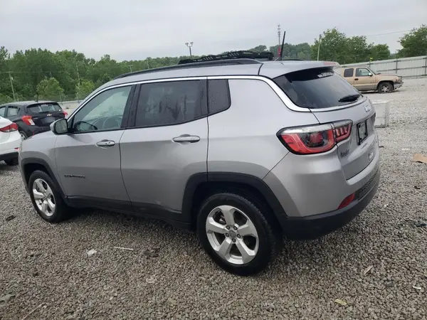 3C4NJCBBXHT658541 2017 JEEP COMPASS - Image 2