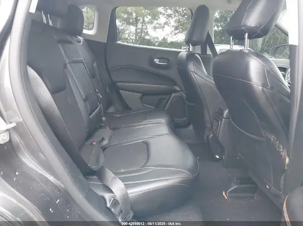3C4NJCBBXHT672732 2017 JEEP COMPASS - Image 8