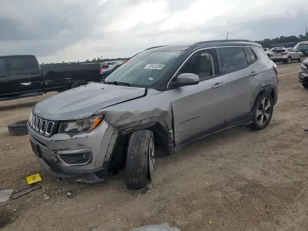 3C4NJCBBXJT105930 2018 JEEP COMPASS - Image 1