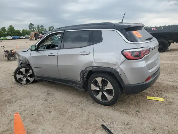 3C4NJCBBXJT105930 2018 JEEP COMPASS - Image 2