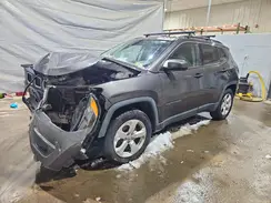 3C4NJCBBXJT125627 2018 JEEP COMPASS