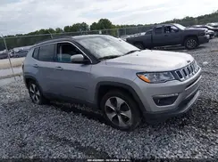 3C4NJCBBXJT165724 2018 JEEP COMPASS