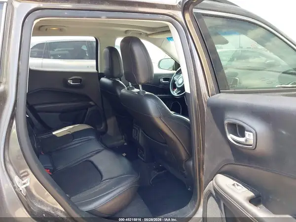 3C4NJCBBXJT181602 2018 JEEP COMPASS - Image 8