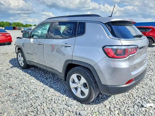 3C4NJCBBXJT181938 2018 JEEP COMPASS - Image 2