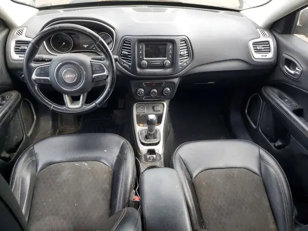 3C4NJCBBXJT182698 2018 JEEP COMPASS - Image 8