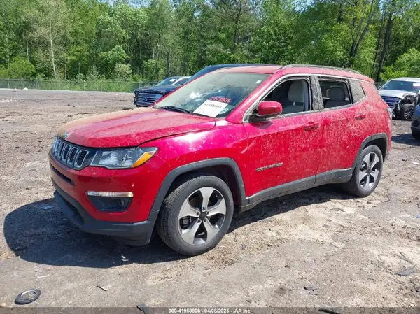 3C4NJCBBXJT193295 2018 JEEP COMPASS - Image 2
