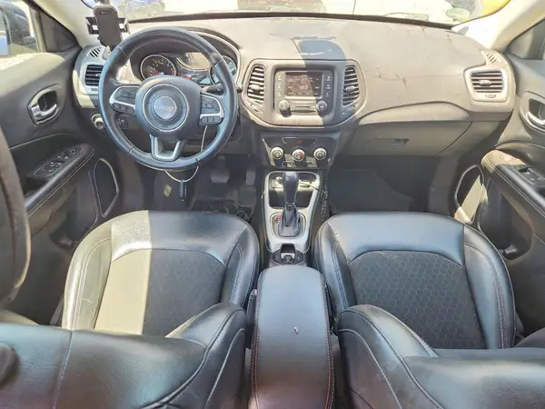 3C4NJCBBXJT194723 2018 JEEP COMPASS - Image 8