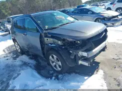 3C4NJCBBXJT204327 2018 JEEP COMPASS
