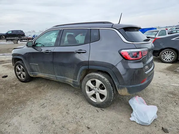 3C4NJCBBXJT227252 2018 JEEP COMPASS - Image 2