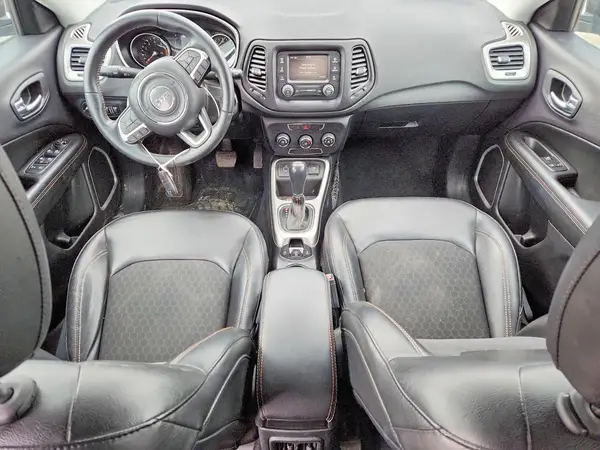 3C4NJCBBXJT227252 2018 JEEP COMPASS - Image 8