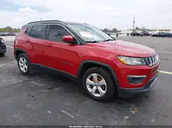 3C4NJCBBXJT227266 2018 JEEP COMPASS
