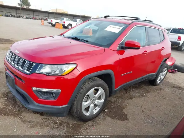 3C4NJCBBXJT227297 2018 JEEP COMPASS - Image 2